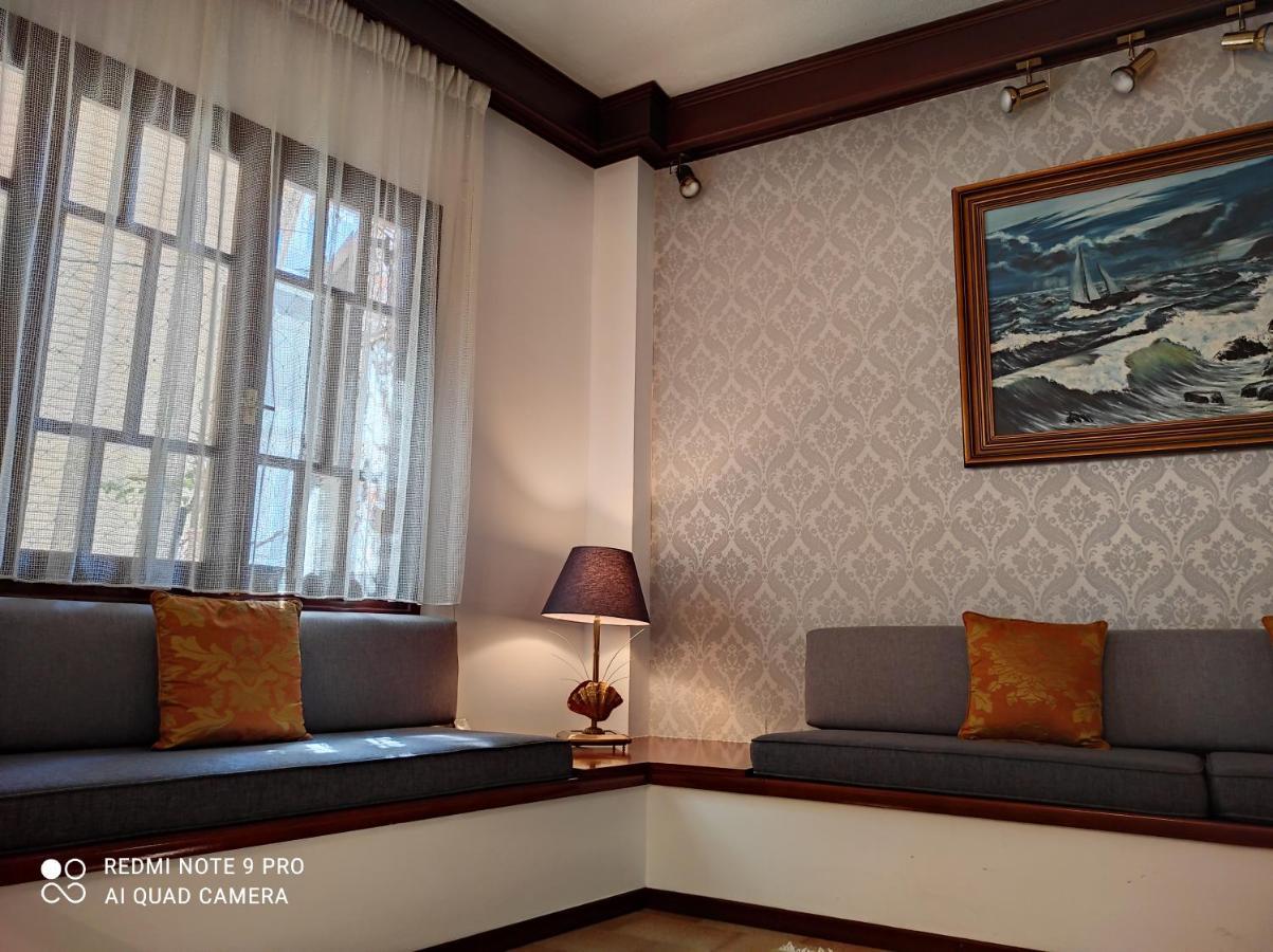 Johnny'S Loft Apartamento Agrinio Exterior foto