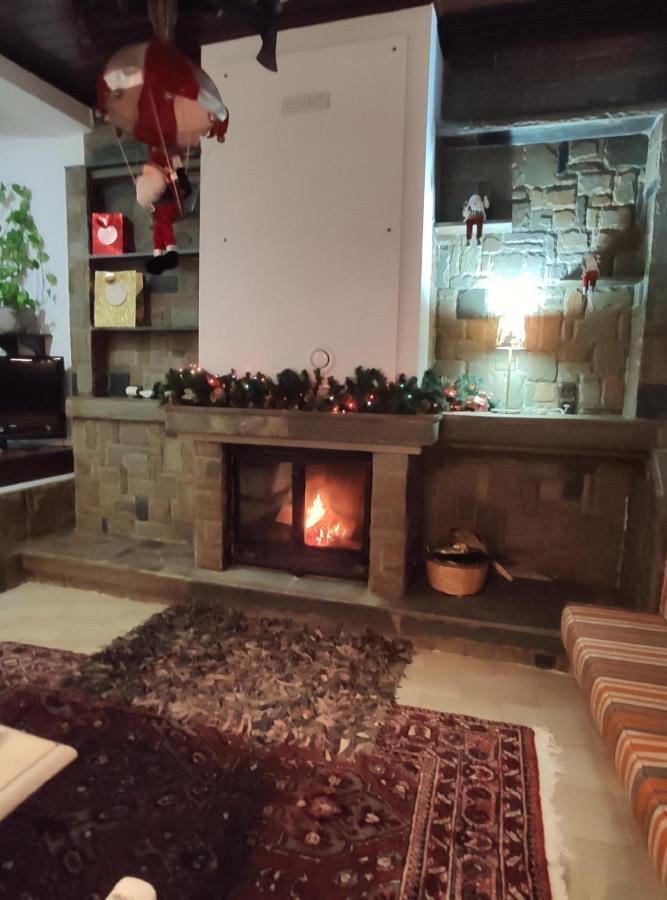 Johnny'S Loft Apartamento Agrinio Exterior foto